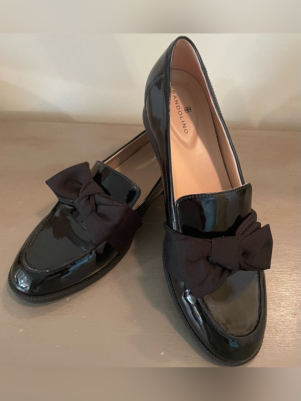 Bandolino Black Patent Lindio Block Heel Loafer  Sz 9.5